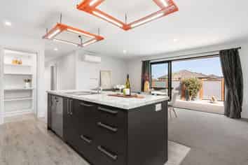 16 Rory Street, Rolleston