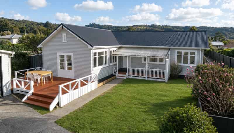 10 Elizabeth Avenue, Heretaunga