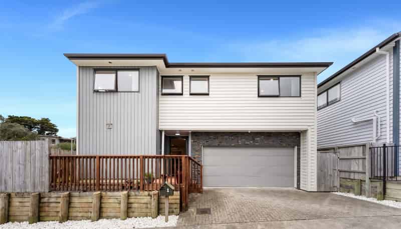 7A Mamuku Drive, Massey