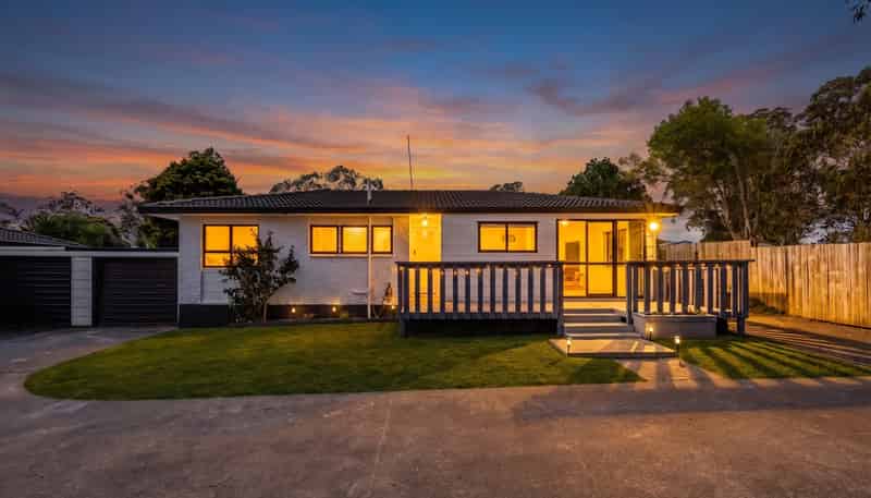 1/18 Frobisher Way, Clendon Park