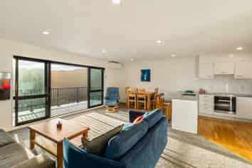 215B Pembroke Road, Wilton