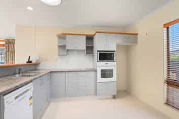 10/285 Vaughan Road, Owhata
