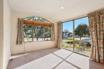 10/285 Vaughan Road, Owhata