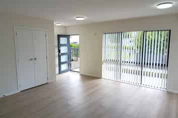  3/12 Pleasant Road, Glen Eden