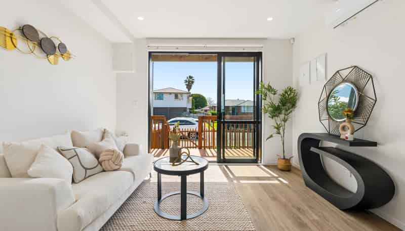 11B Mandarin Place, Half Moon Bay