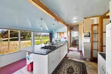 3945 State Highway 12, Aranga