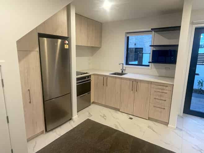 4/4 Taramea Place, Addington