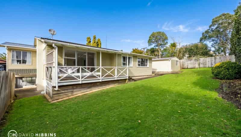 7 Chippendale Crescent, Birkdale