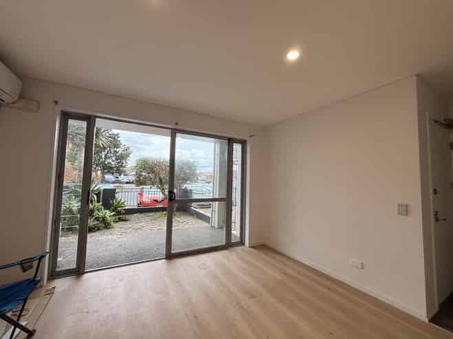 80A Michael Jones Drive, Flat Bush