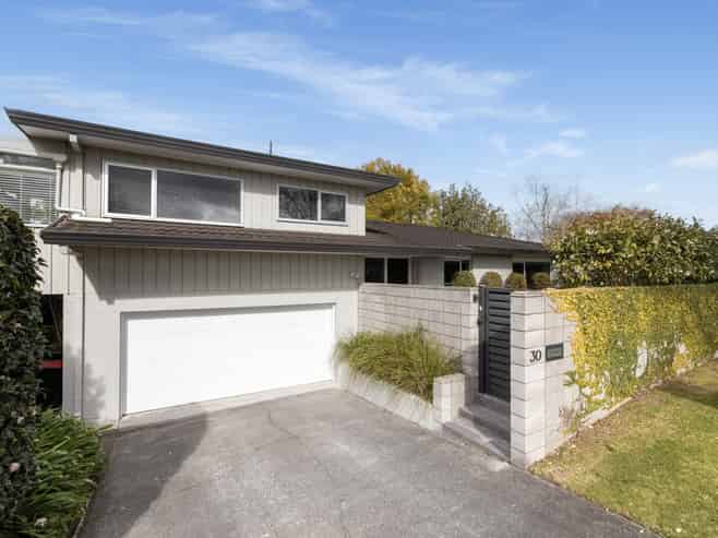 30 Edgecumbe Road, Avenues