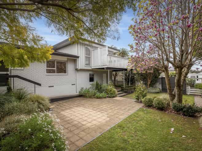 30 Edgecumbe Road, Avenues