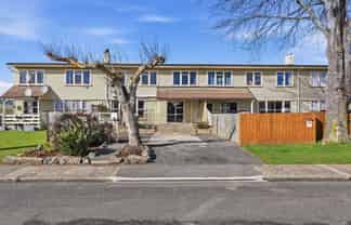 42 Murray Street, Mosgiel