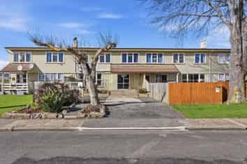 42 Murray Street, Mosgiel