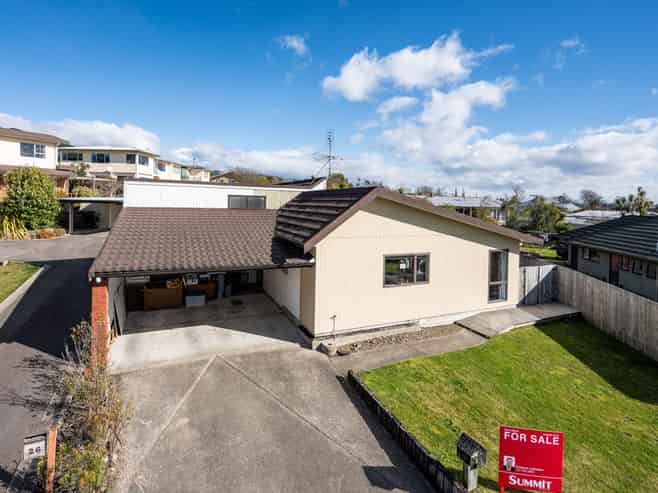 24 Towai Street, Stoke