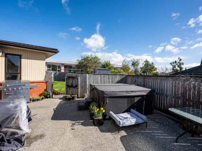 24 Towai Street, Stoke