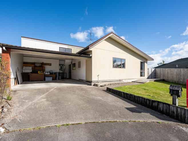 24 Towai Street, Stoke