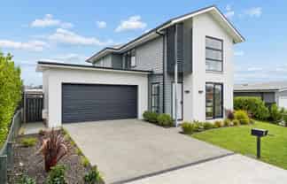 22 Kuku Avenue, Red Beach