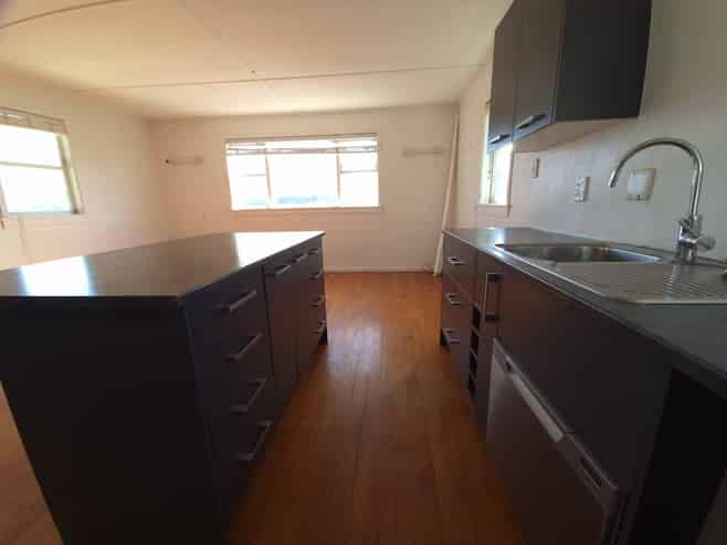 B/37 Seaview Road, Paremata