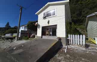 B/37 Seaview Road, Paremata