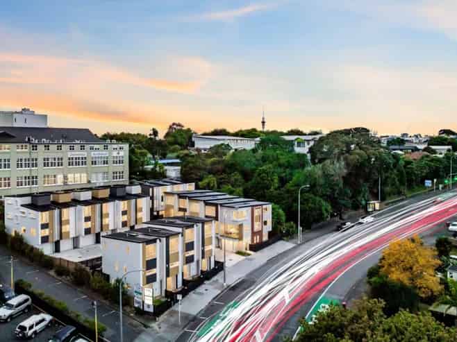 10/667 Great North Road, Grey Lynn
