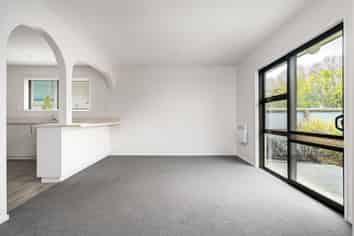 38 Millstream Drive, Lincoln