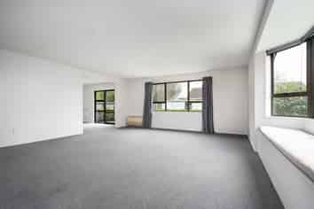 38 Millstream Drive, Lincoln
