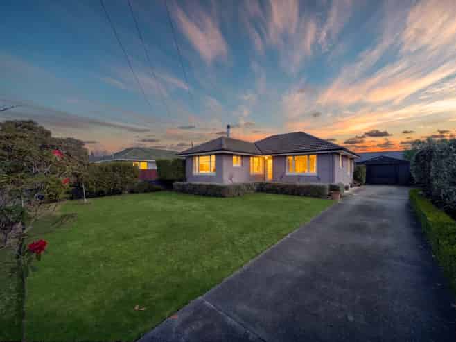 37 Carlsen Street, Burwood