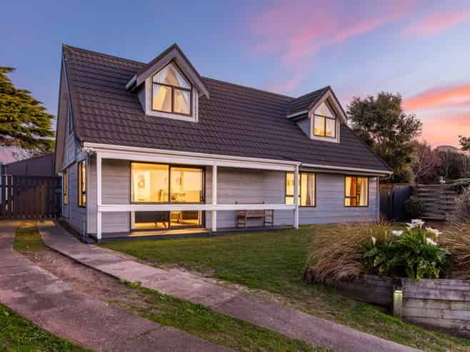23 James Cook Drive, Whitby
