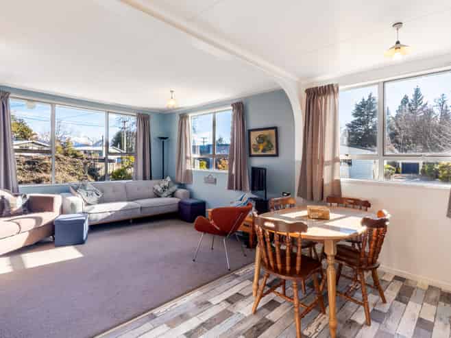 15 Huxley Place, Twizel
