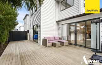 15 Koromiko Street, New Lynn
