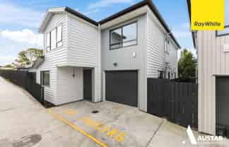15 Koromiko Street, New Lynn