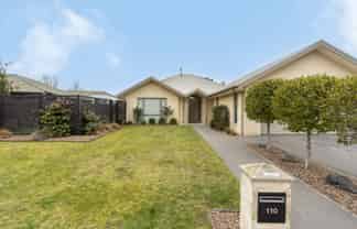 110  Royal Park Drive , Parklands