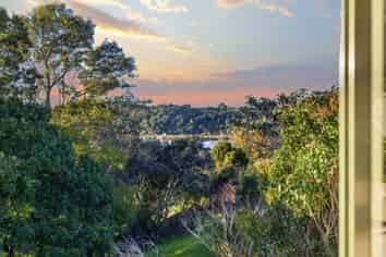 66 Stillwater Crescent, Stillwater