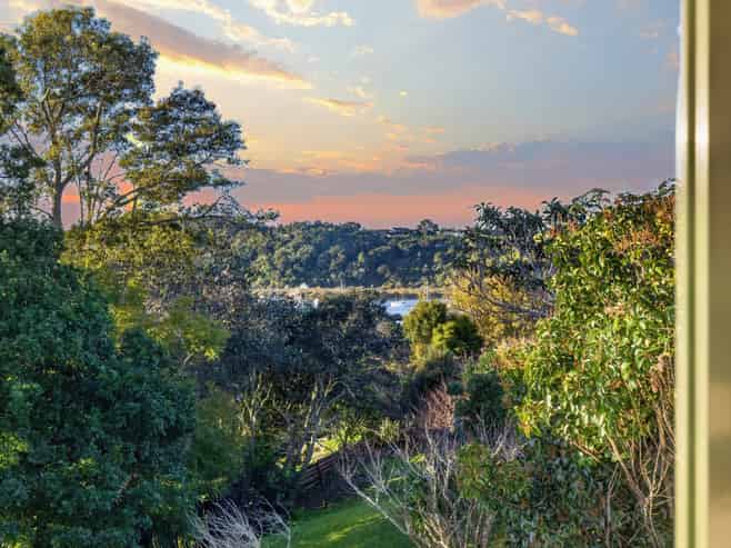 66 Stillwater Crescent, Stillwater