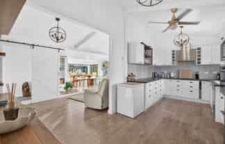 66 Stillwater Crescent, Stillwater
