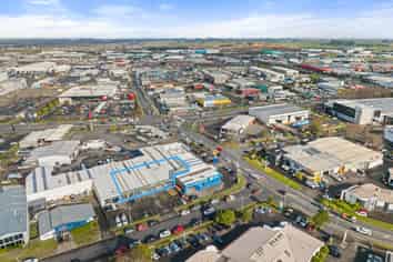 Versatile Te Rapa Investment Opportunity 
