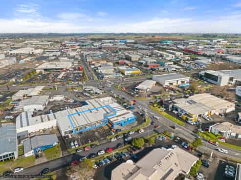 Versatile Te Rapa Investment Opportunity 