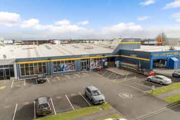 Versatile Te Rapa Investment Opportunity 