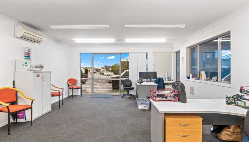 15 Forests Road, Stoke