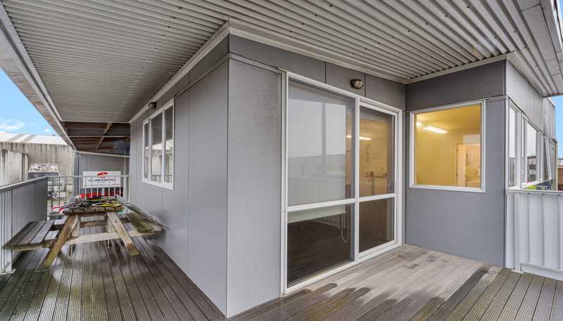 15 Forests Road, Stoke