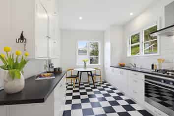 28 Gloucester Street, Wilton