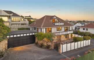 19B Waimarie Street, Saint Heliers