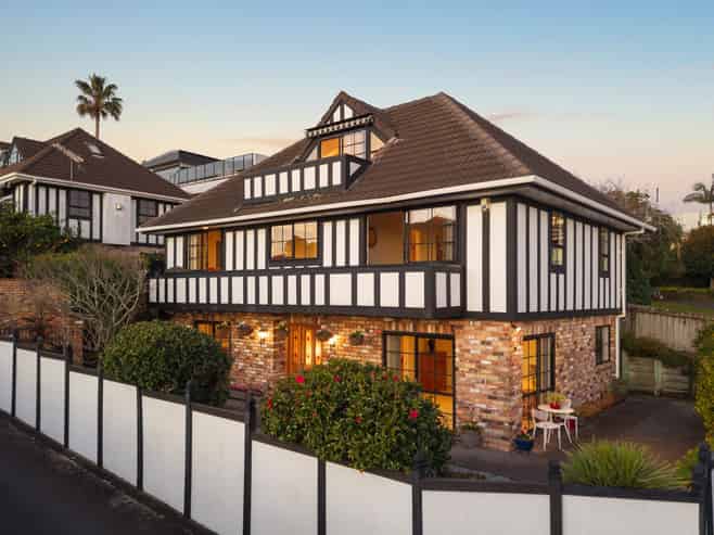 19B Waimarie Street, Saint Heliers