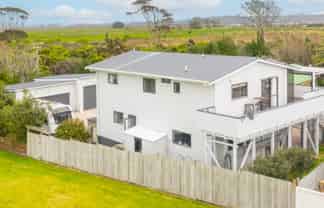 308b Pukehina Parade, Pukehina