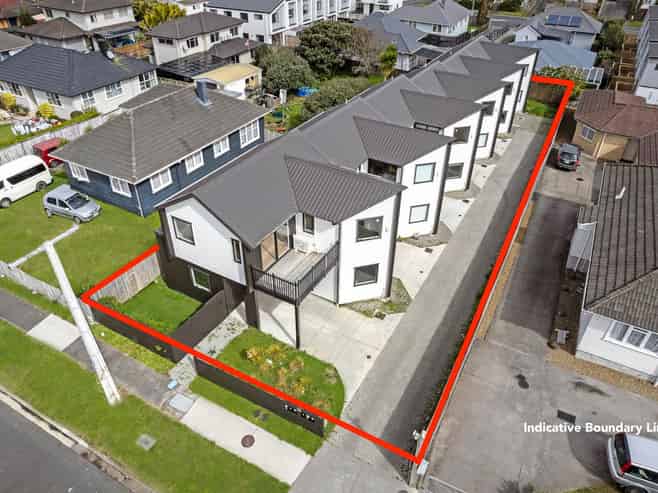 15E Arimu Road, Papakura