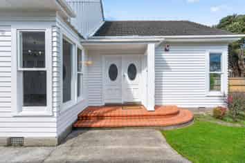 4 Military Road, Boulcott