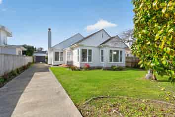 4 Military Road, Boulcott