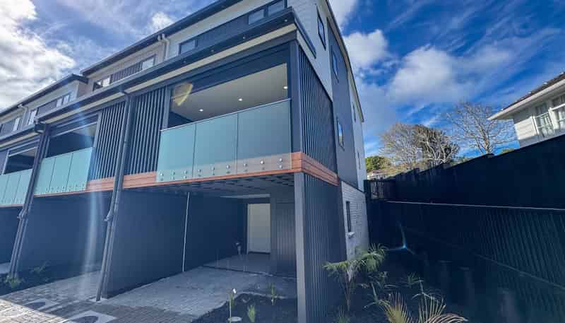 1/36 Roseman Road, Mount Roskill