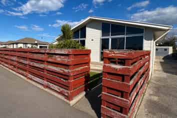 21 Weaver Street, Oamaru