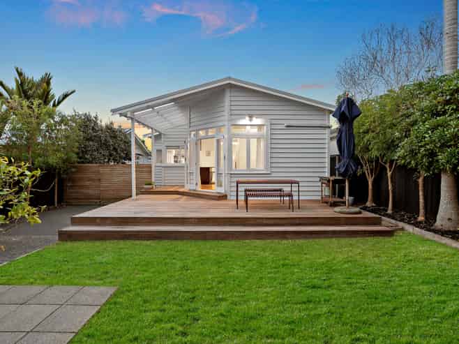 28 Buxton Street, Point Chevalier